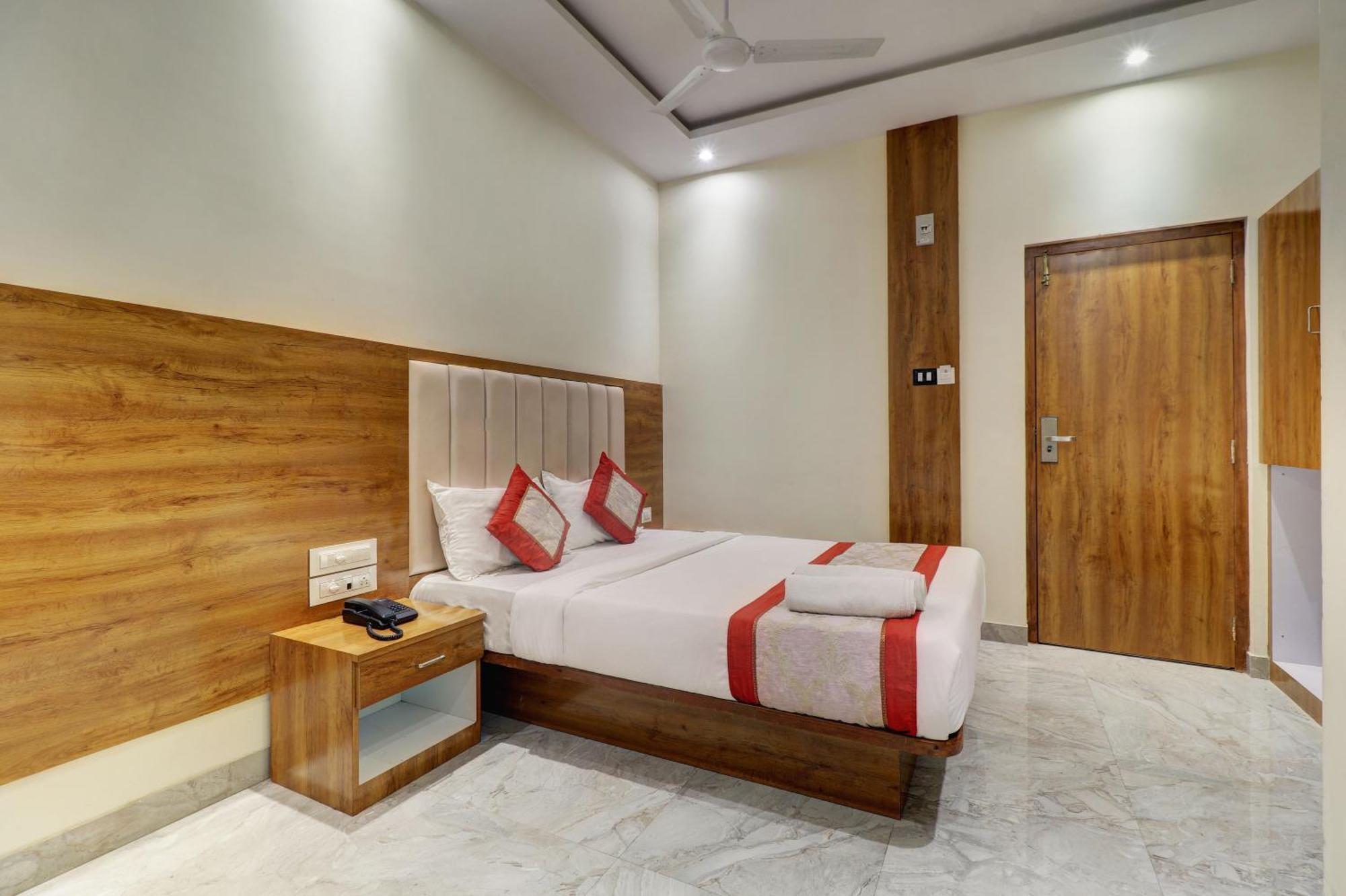 Hotel A K Fort Inn 뭄바이 외부 사진